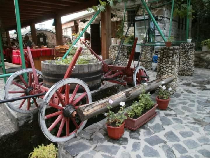 Хотел Механа Воденицата Kurlanovo Экстерьер фото
